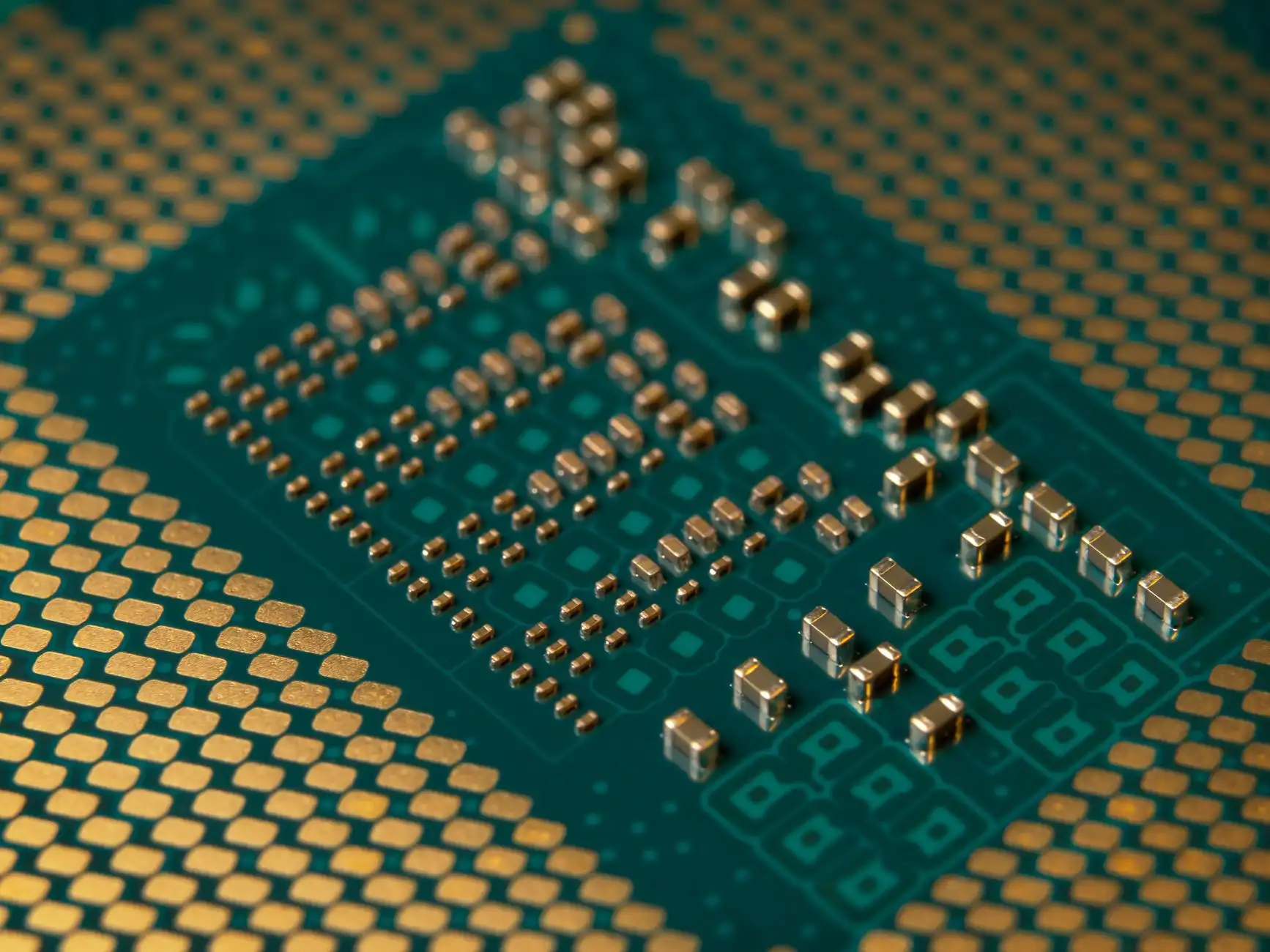 2025年仓储货架行业技术升级方向与智能存储趋势分析