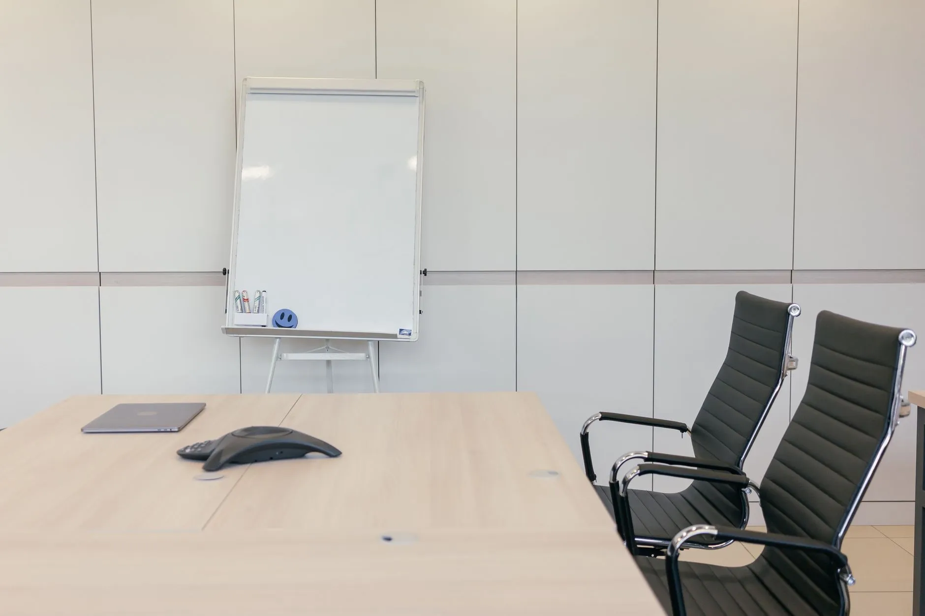 家瑜仓储设备重型货架技术参数与承重性能详解